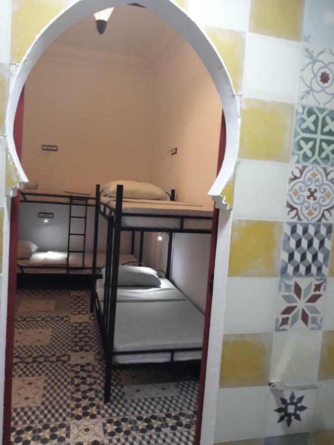 The Riad Hostel แทนเจียร์ ภายนอก รูปภาพ