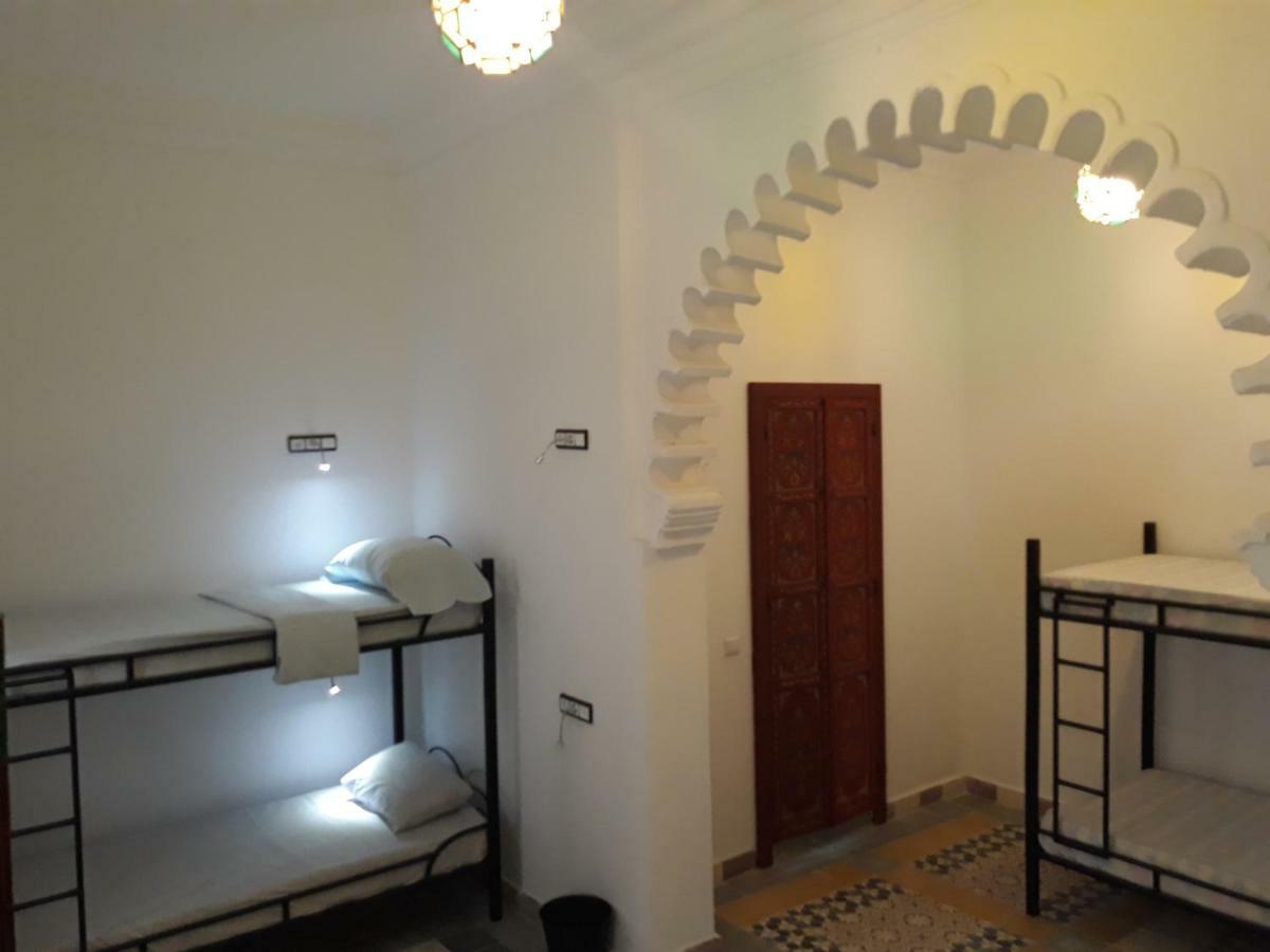 The Riad Hostel แทนเจียร์ ภายนอก รูปภาพ