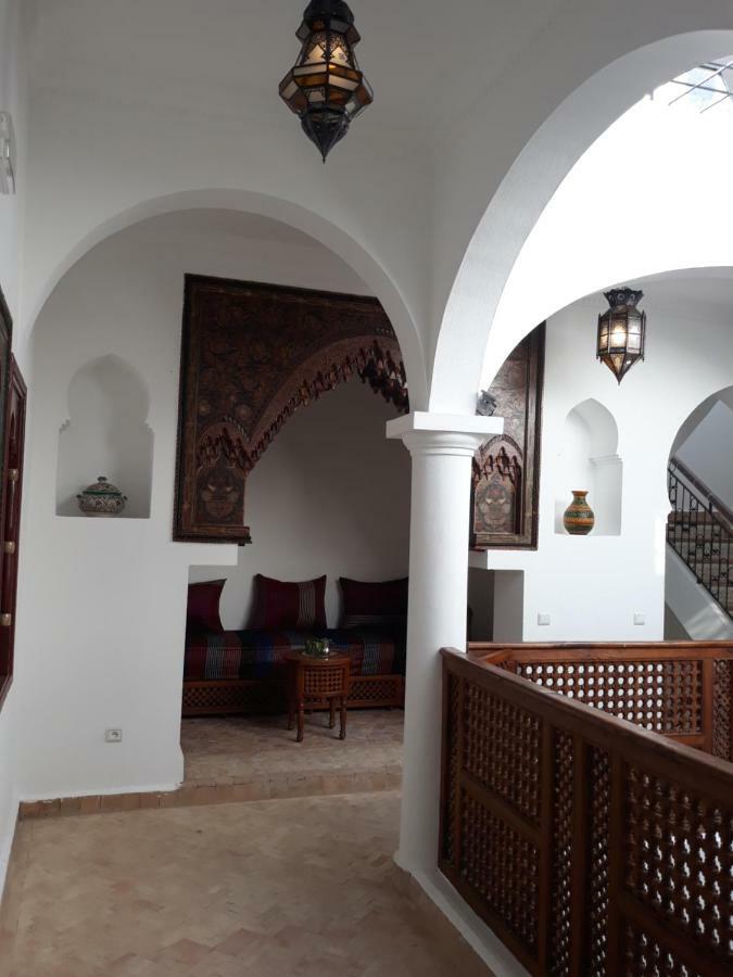 The Riad Hostel แทนเจียร์ ภายนอก รูปภาพ